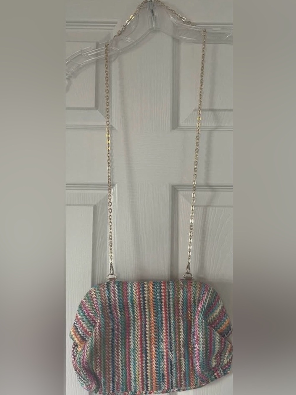 Striped Multicolor Knit Shoulder Bag with Chain Strap - Picture 4 of 8